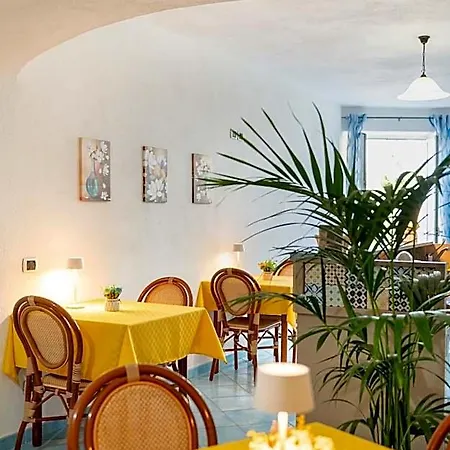 Poggio Del Sole 酒店 3*